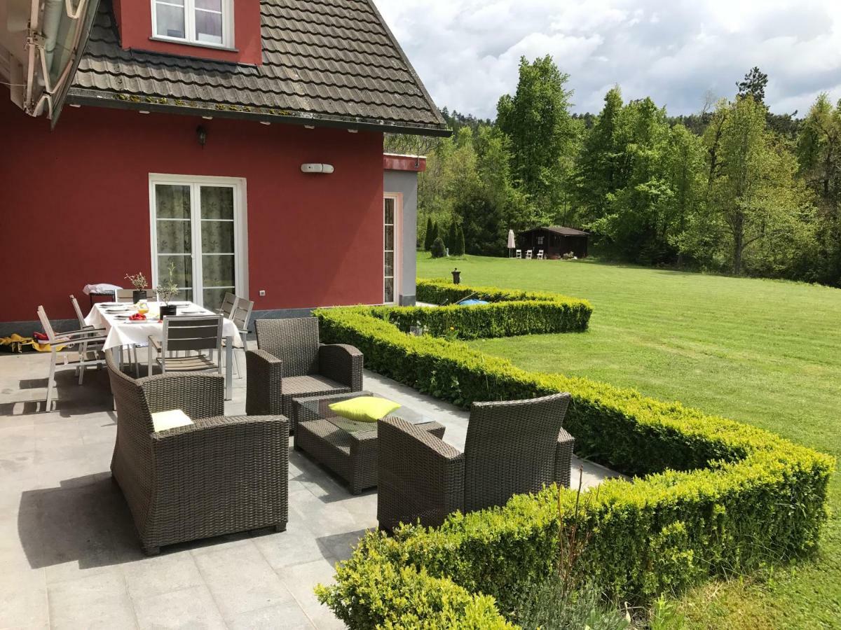 Linden Garden Apartment Postojna Eksteriør bilde